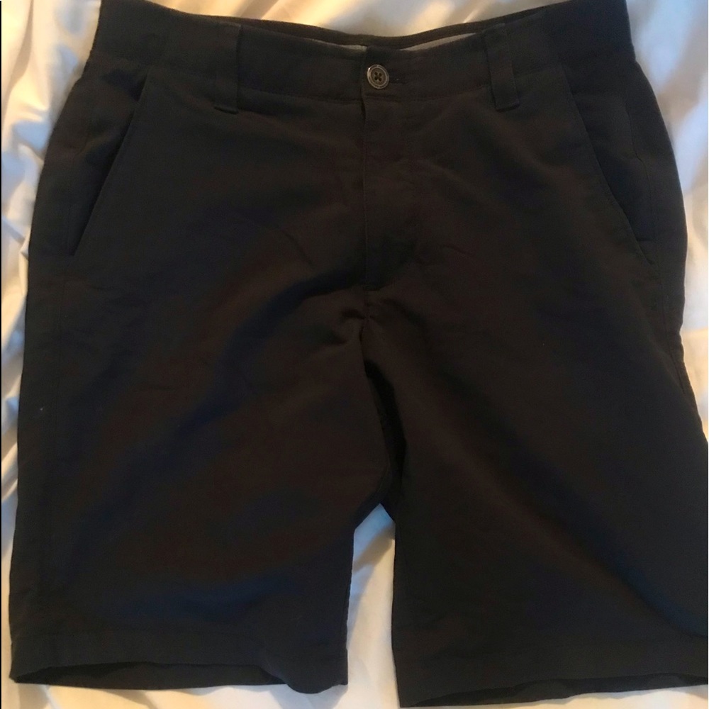 2 Under Armour Men’s 32 shorts light grey & black $15 each